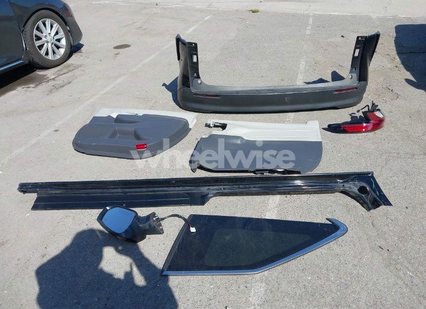 Photo 12 of 2022 Toyota Sienna LE (VIN 5TDBRKEC0NS102741)