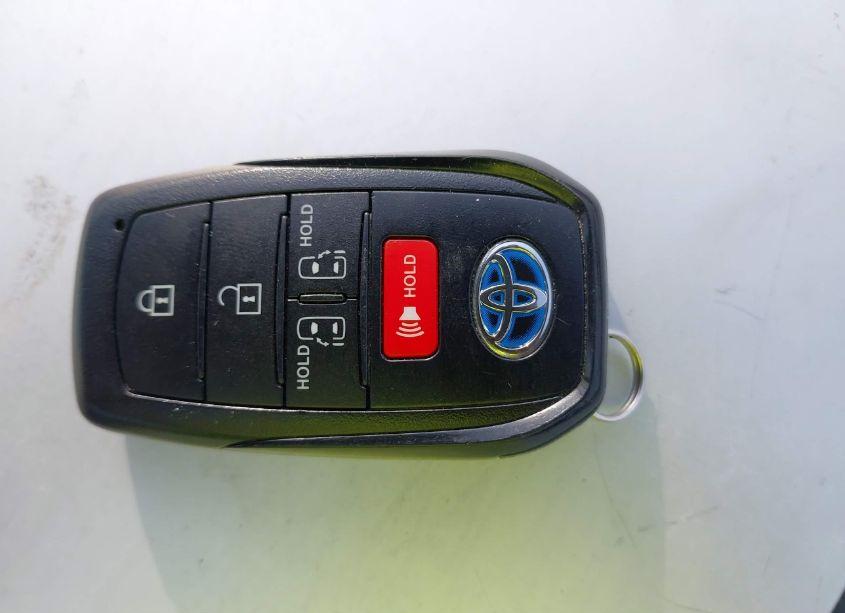 Photo 11 of 2023 Toyota Sienna LE (VIN 5TDBRKEC1PS139431)