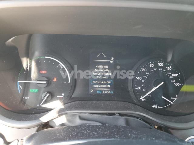 Photo 4 of 2021 TOYOTA SIENNA LE (VIN 5TDBSKFC5MS019968)