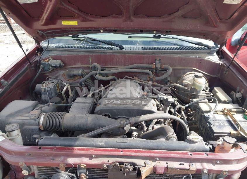 Photo 10 of 2003 Toyota Sequoia SR5 V8 (VIN 5TDBT44A03S165736)