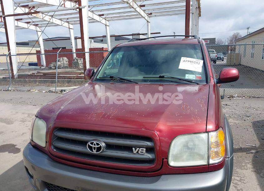 Photo 6 of 2003 Toyota Sequoia SR5 V8 (VIN 5TDBT44A03S165736)