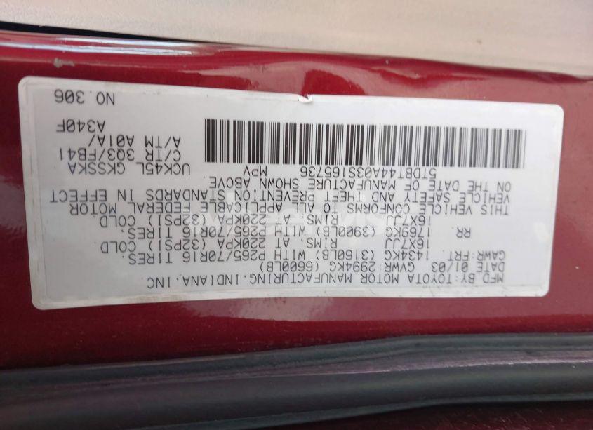 Photo 9 of 2003 Toyota Sequoia SR5 V8 (VIN 5TDBT44A03S165736)