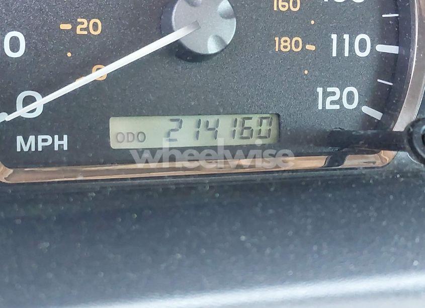 Photo 7 of 2006 Toyota Sequoia SR5 V8 (VIN 5TDBT44A06S270314)