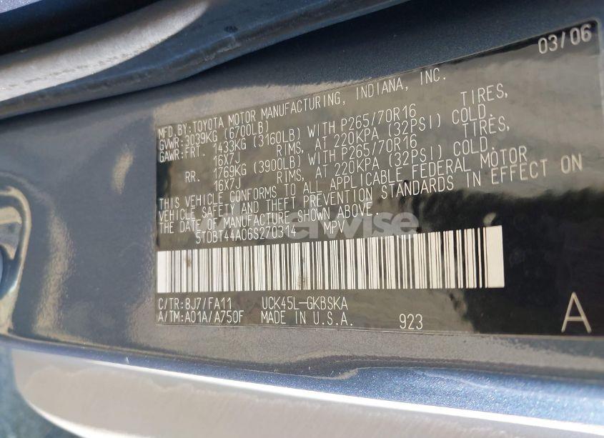 Photo 9 of 2006 Toyota Sequoia SR5 V8 (VIN 5TDBT44A06S270314)