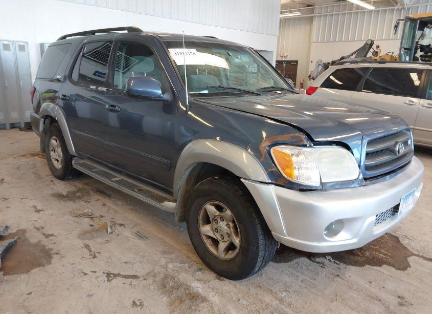 2001 Toyota Sequoia SR5 V8 (VIN 5TDBT44A11S012151) main photo