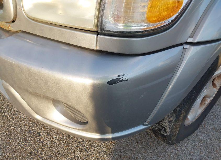 Photo 6 of 2001 Toyota Sequoia SR5 V8 (VIN 5TDBT44A21S041898)