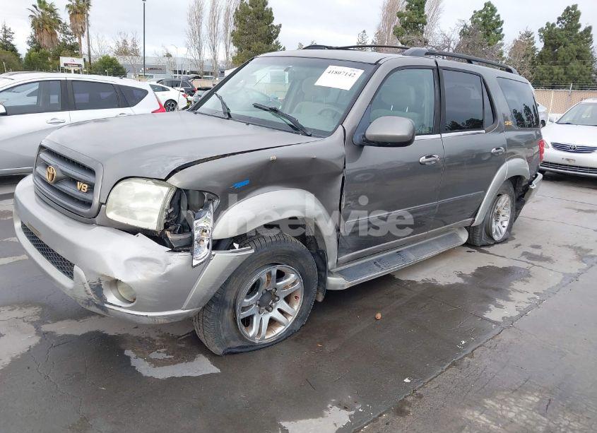 Photo 2 of 2003 Toyota Sequoia SR5 V8 (VIN 5TDBT44A23S158061)