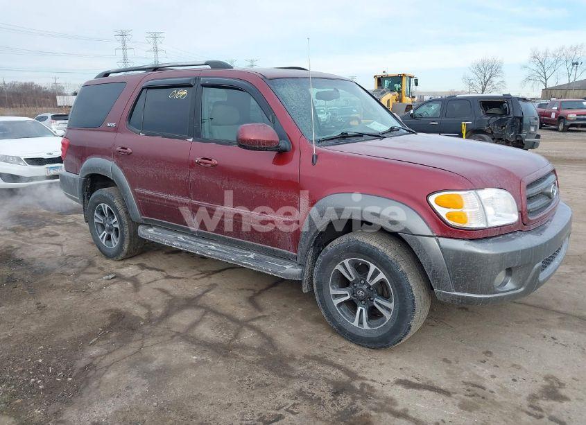 2004 Toyota Sequoia SR5 V8 (VIN 5TDBT44A24S233097) main photo