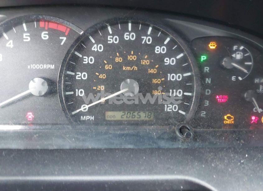 Photo 7 of 2006 Toyota Sequoia SR5 V8 (VIN 5TDBT44A26S260206)