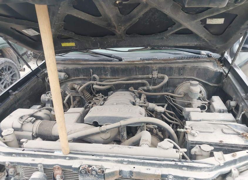 Photo 10 of 2006 Toyota Sequoia SR5 V8 (VIN 5TDBT44A26S277054)