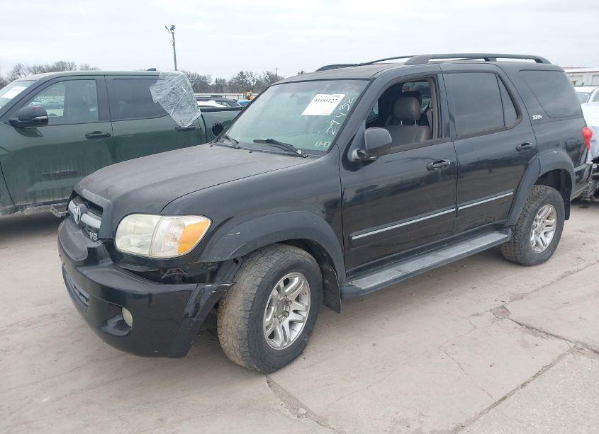 Photo 2 of 2006 Toyota Sequoia SR5 V8 (VIN 5TDBT44A26S277054)