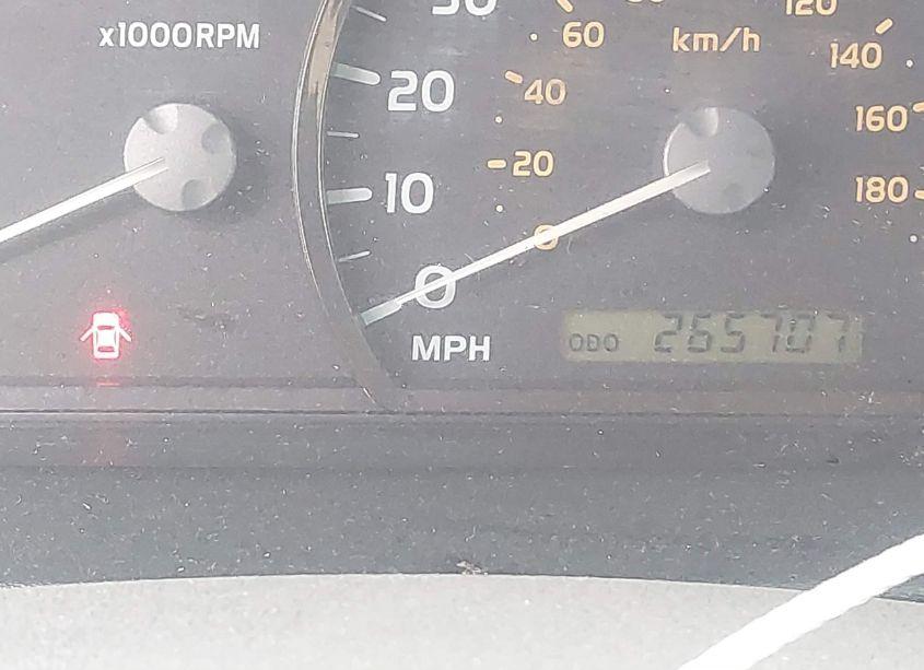 Photo 7 of 2006 Toyota Sequoia SR5 V8 (VIN 5TDBT44A26S277054)