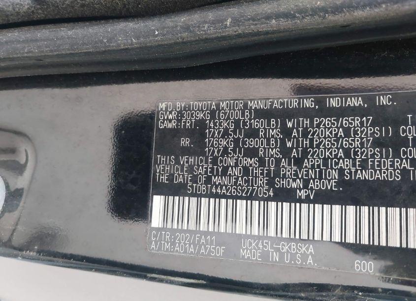 Photo 9 of 2006 Toyota Sequoia SR5 V8 (VIN 5TDBT44A26S277054)