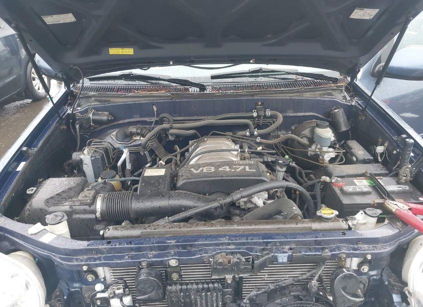 Photo 10 of 2001 Toyota Sequoia SR5 V8 (VIN 5TDBT44A31S053803)