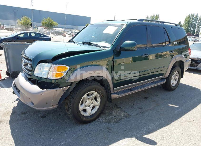 Photo 2 of 2002 Toyota Sequoia SR5 V8 (VIN 5TDBT44A32S078556)