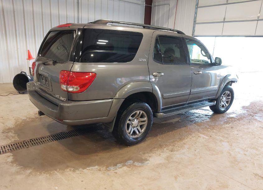 Photo 4 of 2007 Toyota Sequoia SR5 V8 (VIN 5TDBT44A37S285603)