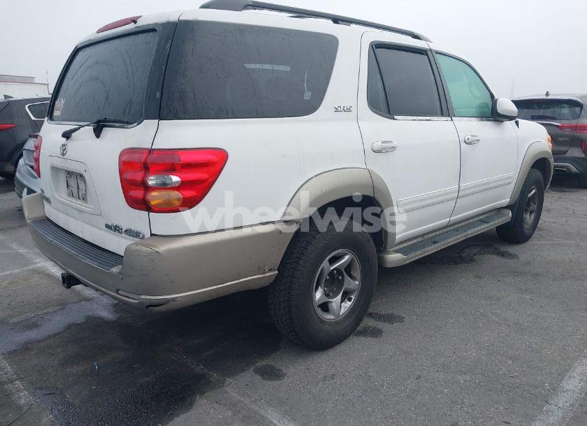 Photo 4 of 2001 Toyota Sequoia SR5 V8 (VIN 5TDBT44A41S020793)