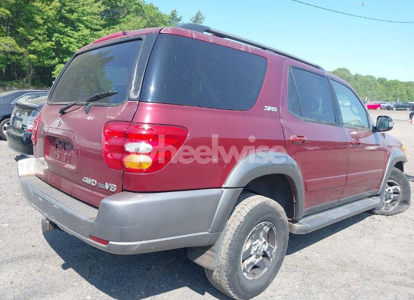 Photo 4 of 2003 Toyota Sequoia SR5 V8 (VIN 5TDBT44A43S173029)