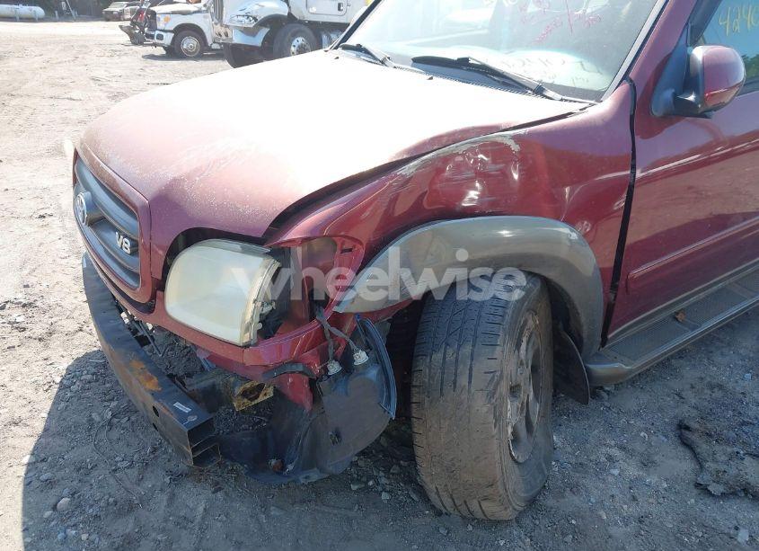 Photo 6 of 2003 Toyota Sequoia SR5 V8 (VIN 5TDBT44A43S173029)