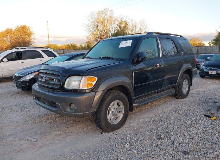 Photo 2 of 2004 Toyota Sequoia SR5 V8 (VIN 5TDBT44A44S210971)