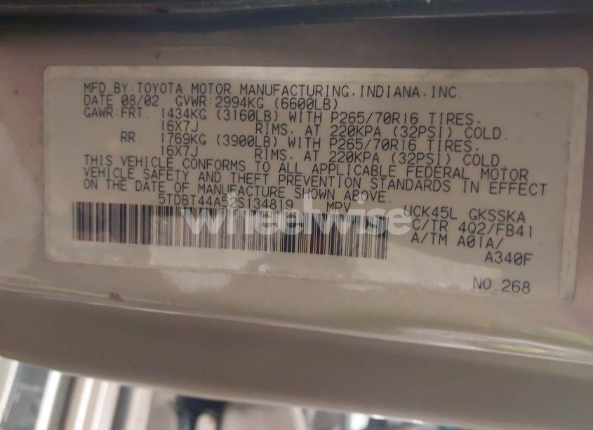 Photo 9 of 2002 Toyota Sequoia SR5 V8 (VIN 5TDBT44A52S134819)