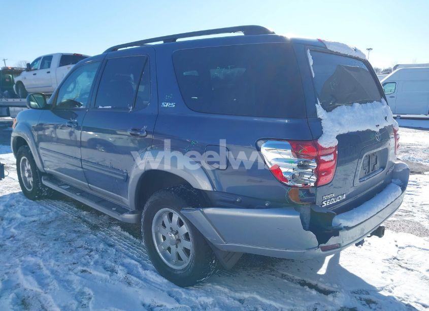 Photo 3 of 2004 Toyota Sequoia SR5 V8 (VIN 5TDBT44A54S229495)
