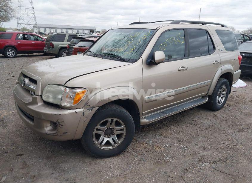 Photo 2 of 2005 Toyota Sequoia SR5 V8 (VIN 5TDBT44A55S244712)