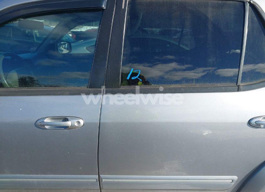 Photo 14 of 2007 Toyota Sequoia SR5 V8 (VIN 5TDBT44A57S279625)