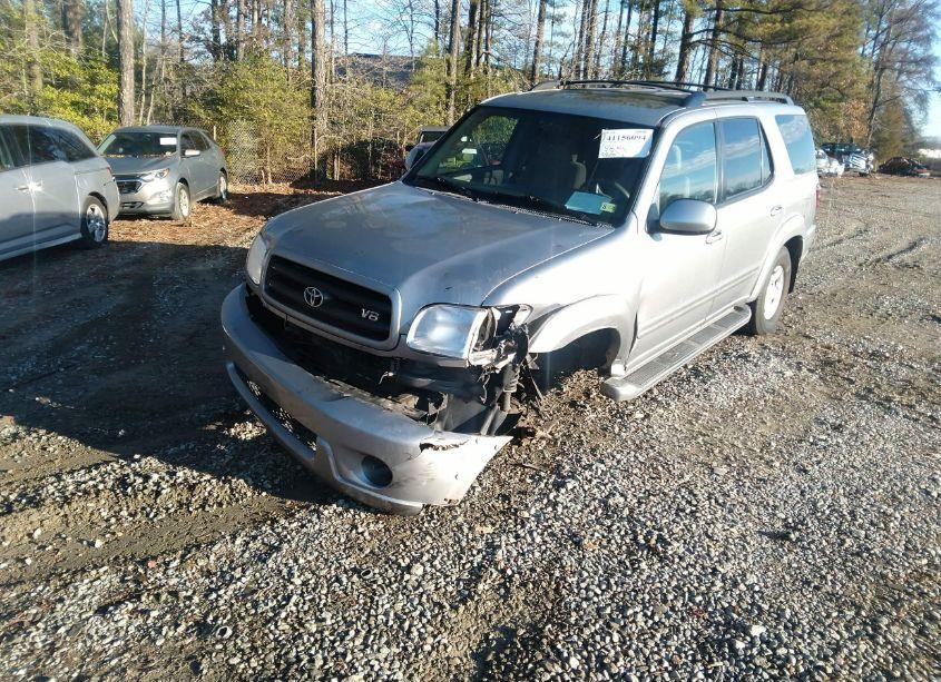 Photo 2 of 2001 Toyota Sequoia SR5 V8 (VIN 5TDBT44A61S015918)