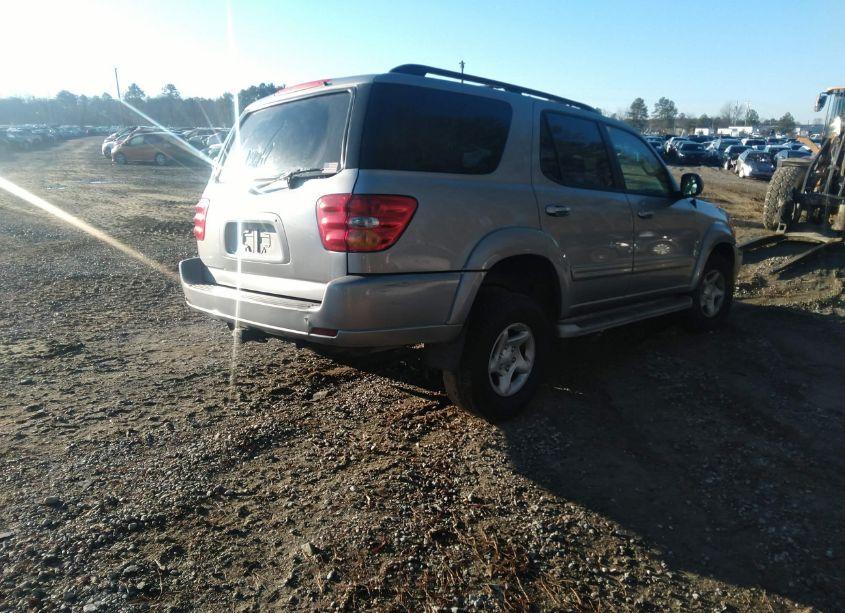 Photo 4 of 2001 Toyota Sequoia SR5 V8 (VIN 5TDBT44A61S015918)