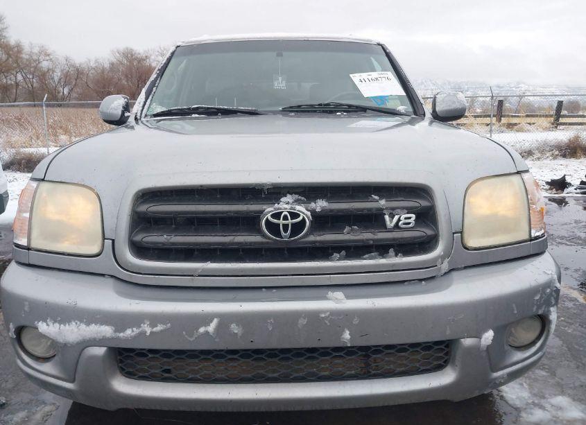 Photo 12 of 2003 Toyota Sequoia SR5 V8 (VIN 5TDBT44A63S169838)