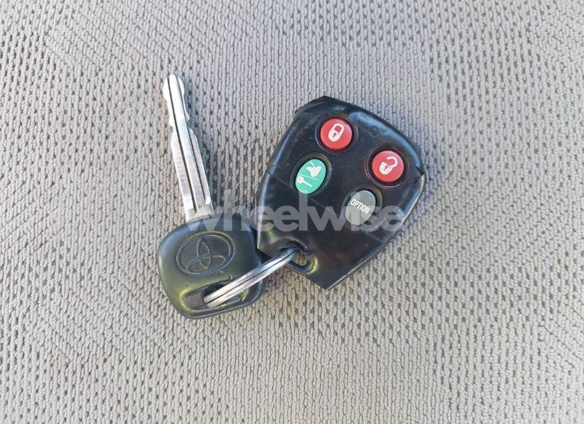 Photo 11 of 2007 Toyota Sequoia SR5 V8 (VIN 5TDBT44A67S288558)