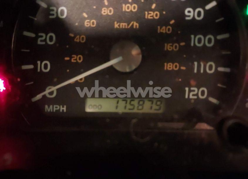 Photo 15 of 2007 Toyota Sequoia SR5 V8 (VIN 5TDBT44A67S292089)