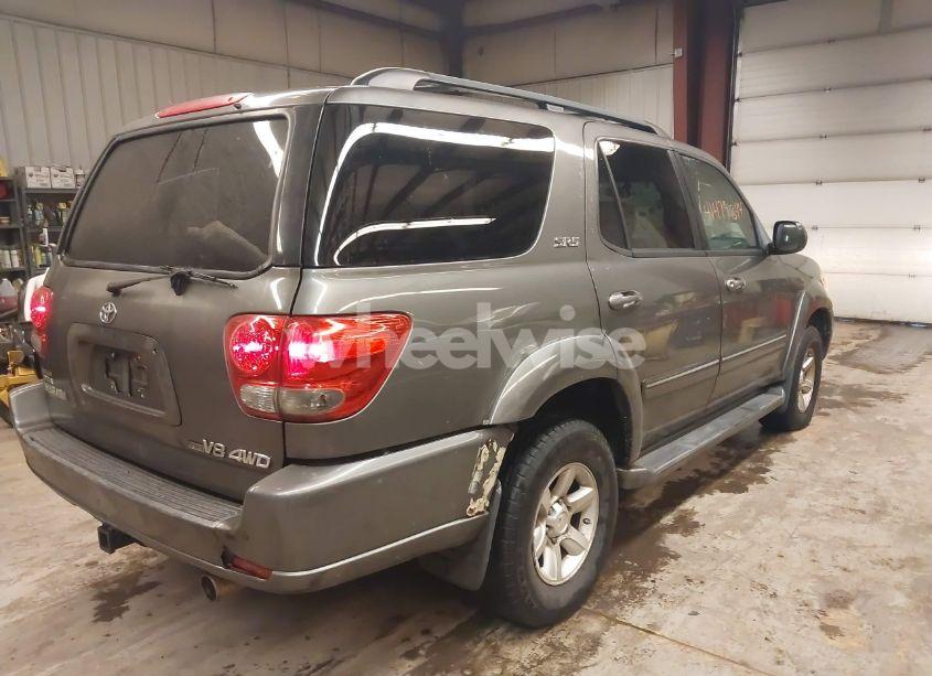 Photo 4 of 2007 Toyota Sequoia SR5 V8 (VIN 5TDBT44A67S292089)
