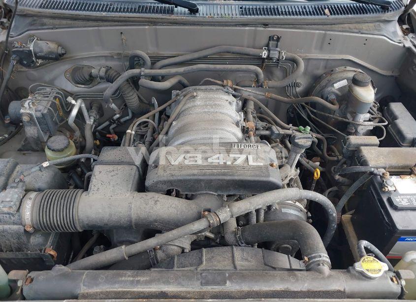 Photo 10 of 2003 Toyota Sequoia SR5 V8 (VIN 5TDBT44A83S181215)