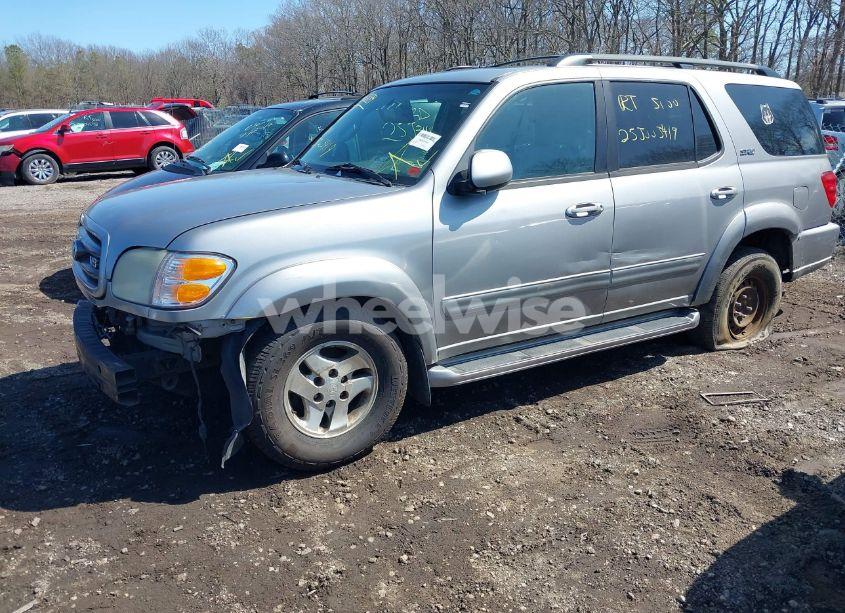 Photo 2 of 2004 Toyota Sequoia SR5 V8 (VIN 5TDBT44A84S229426)