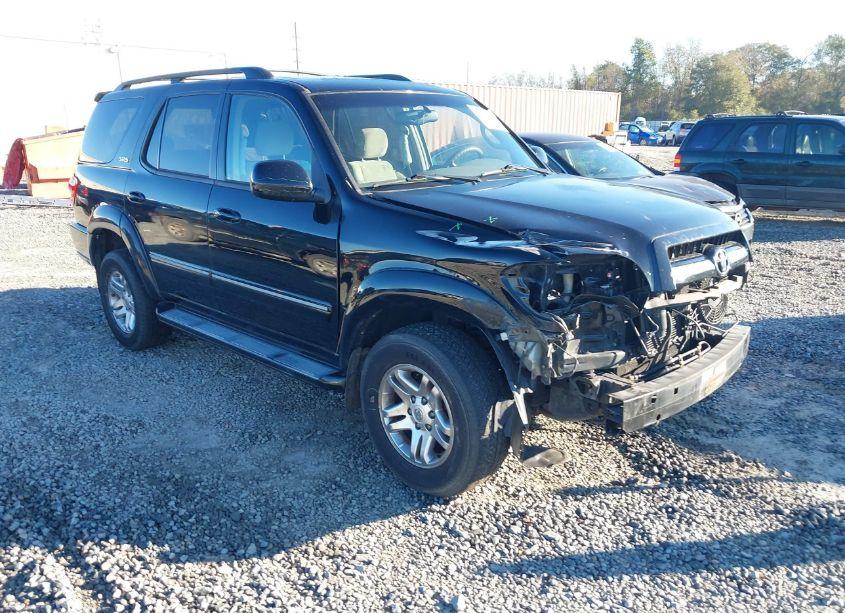 2005 Toyota Sequoia SR5 V8 (VIN 5TDBT44A85S244204) main photo