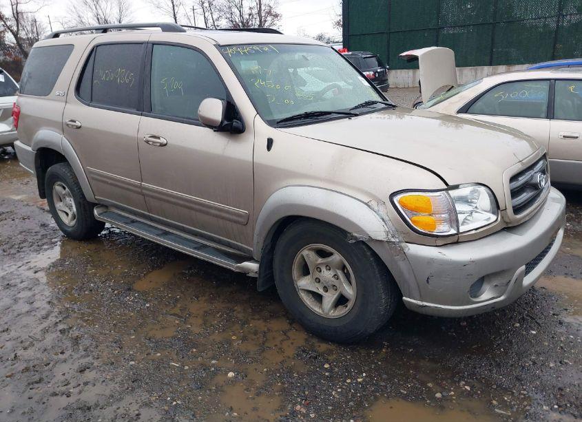 2002 Toyota Sequoia SR5 (VIN 5TDBT44A92S104383) main photo