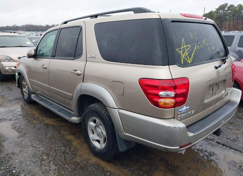 Photo 3 of 2002 Toyota Sequoia SR5 (VIN 5TDBT44A92S104383)