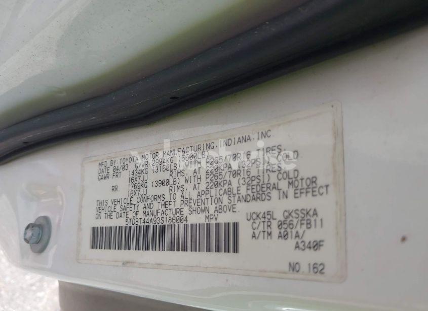 Photo 9 of 2003 Toyota Sequoia SR5 V8 (VIN 5TDBT44A93S186004)