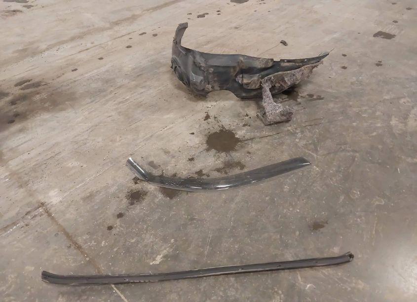 Photo 12 of 2002 Toyota Sequoia SR5 V8 (VIN 5TDBT44AX2S094866)