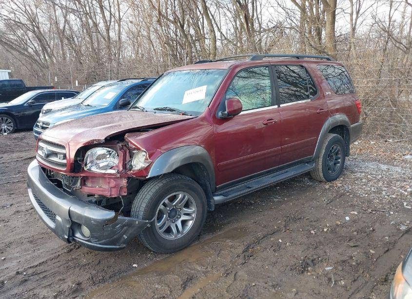 Photo 2 of 2004 Toyota Sequoia SR5 V8 (VIN 5TDBT44AX4S211414)