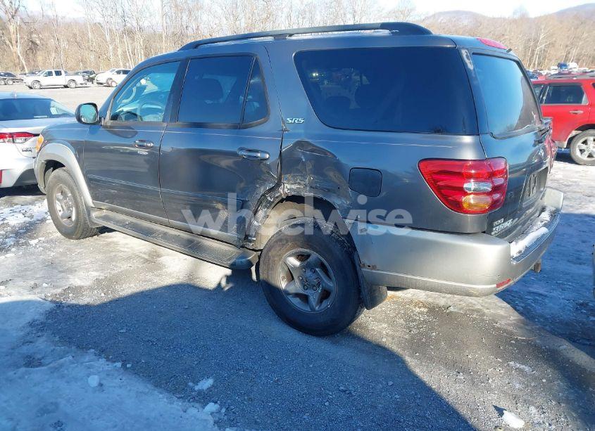 Photo 3 of 2004 Toyota Sequoia SR5 V8 (VIN 5TDBT44AX4S217200)