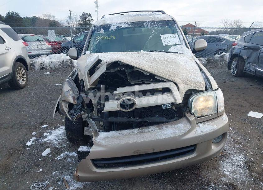 Photo 12 of 2007 Toyota Sequoia SR5 V8 (VIN 5TDBT44AX7S285517)