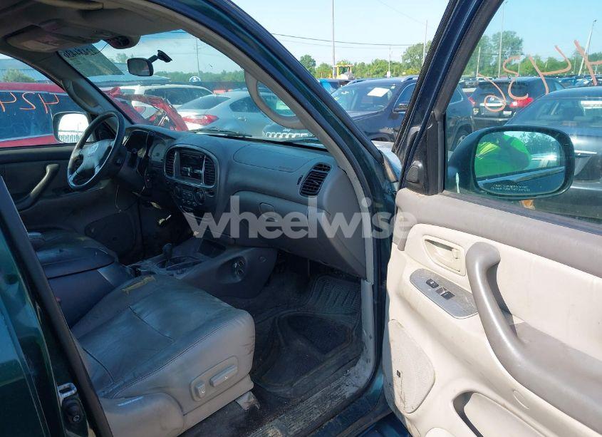 Photo 5 of 2001 Toyota Sequoia LIMITED V8 (VIN 5TDBT48A01S036192)