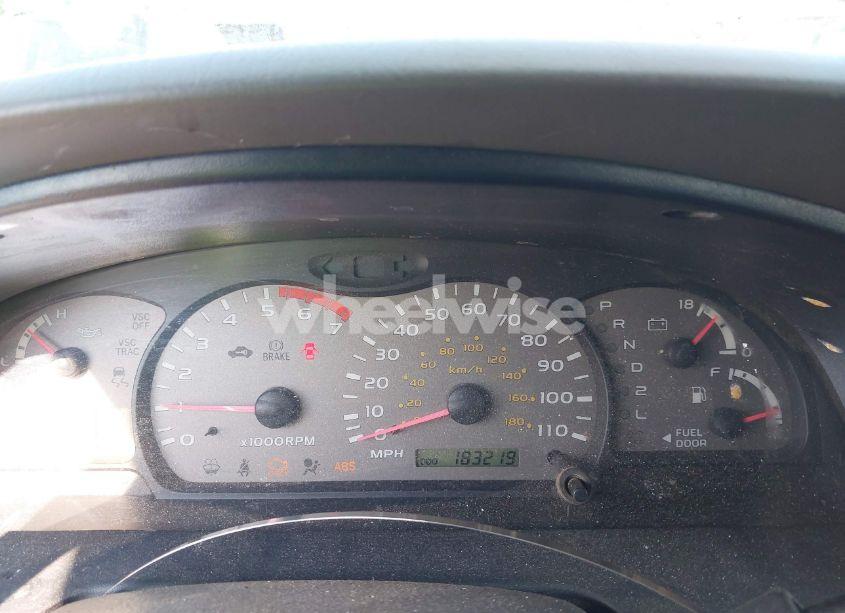 Photo 7 of 2001 Toyota Sequoia LIMITED V8 (VIN 5TDBT48A01S036192)