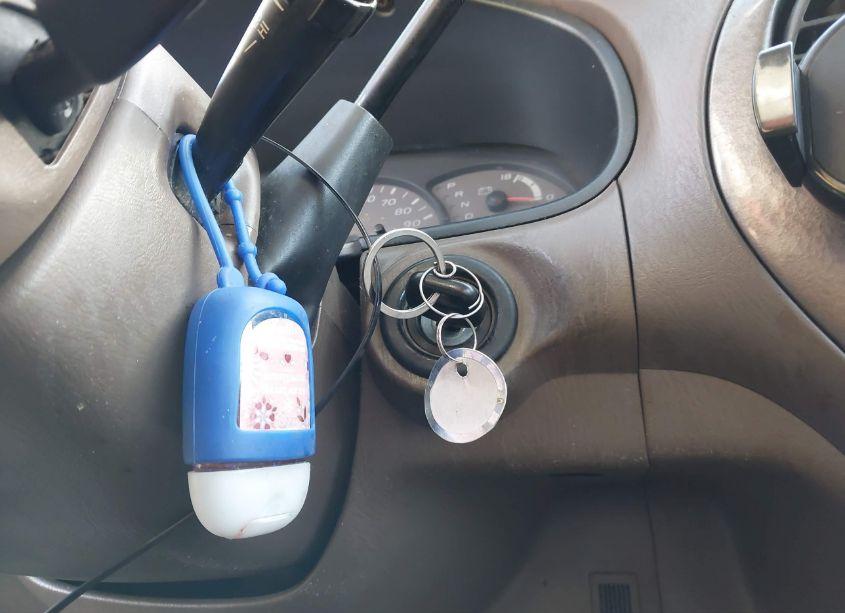 Photo 11 of 2002 Toyota Sequoia LIMITED V8 (VIN 5TDBT48A02S128999)