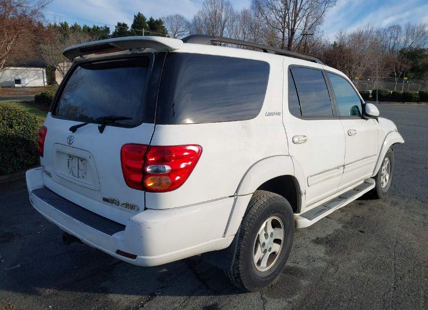 Photo 4 of 2002 Toyota Sequoia LIMITED V8 (VIN 5TDBT48A02S128999)