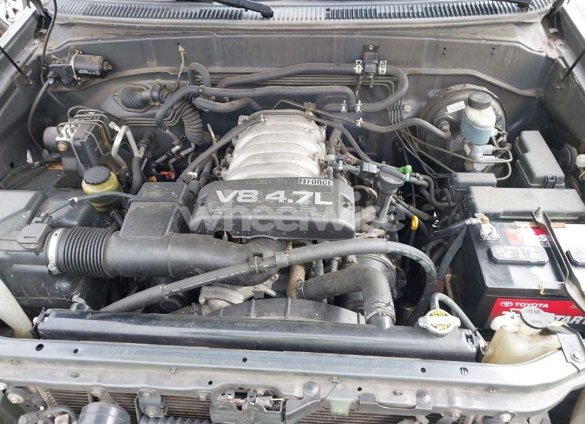 Photo 10 of 2003 Toyota Sequoia LIMITED V8 (VIN 5TDBT48A03S166816)