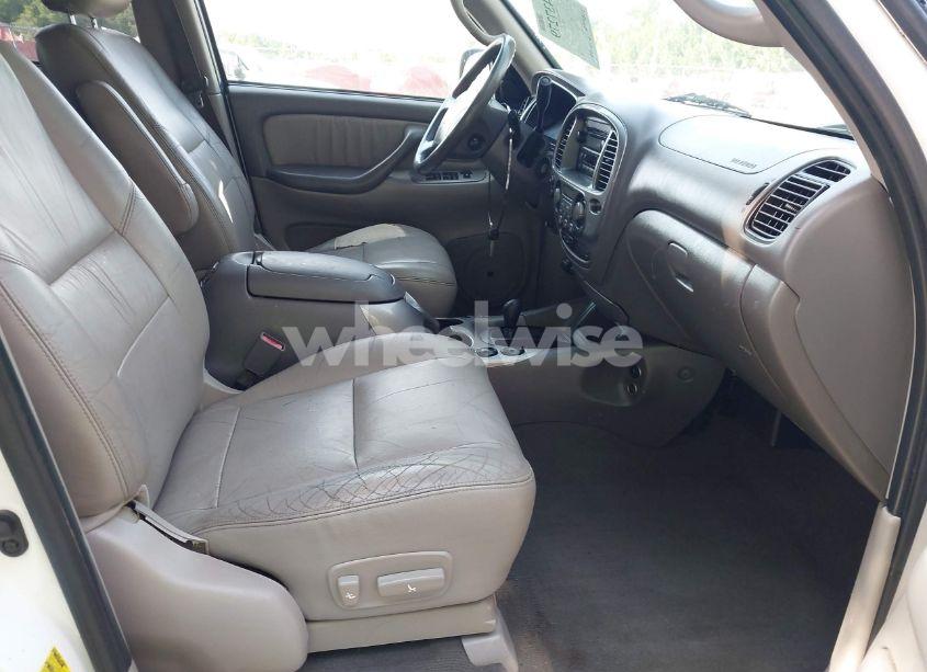 Photo 5 of 2003 Toyota Sequoia LIMITED V8 (VIN 5TDBT48A03S177203)